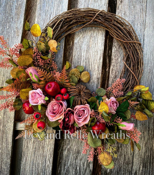 Marguerite Eucalyptus Mauve Roses Red Apples Twig Pumpkin