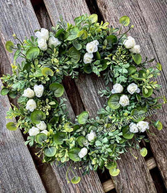 Gwendolyn Boxwood & Eucalyptus Everyday Wreath